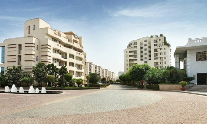 Apartment  for Sale  in Eldeco The Klasse, Sector 93A, Noida