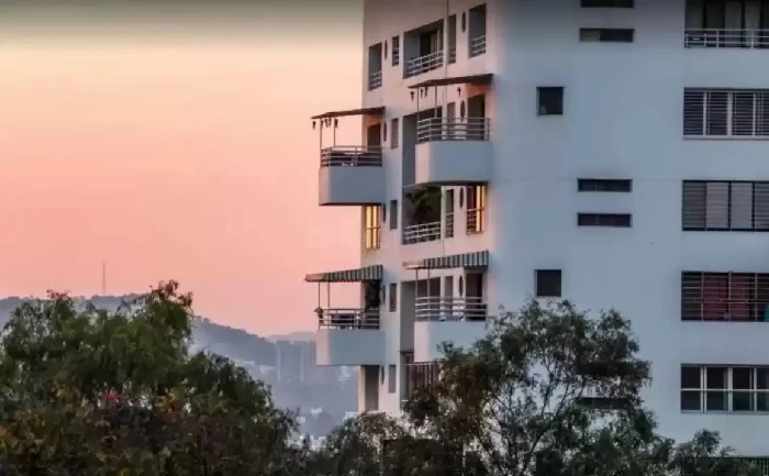 Apartment  for Sale  in Mahindra Le Mirage, Sangamvadi  , Pune