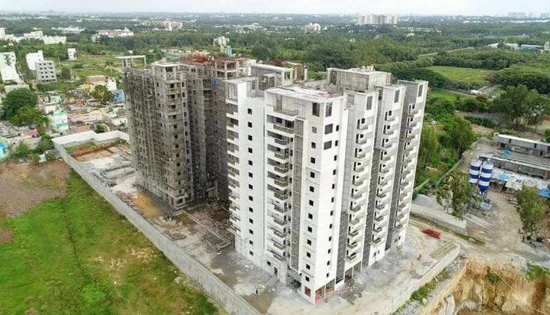 Apartment for Sale in SMR Vinay Gateway, Yelahanka, Bangalore