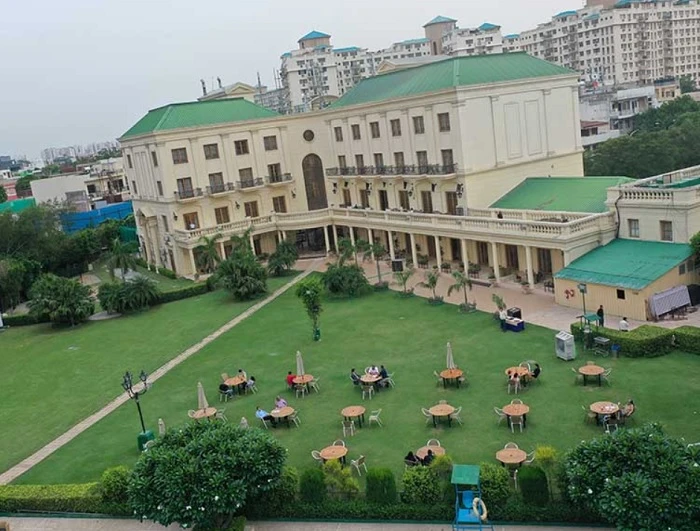 Apartment for Sale in DLF Floors Phase 4, Dlf City Phase 4, Gurgaon