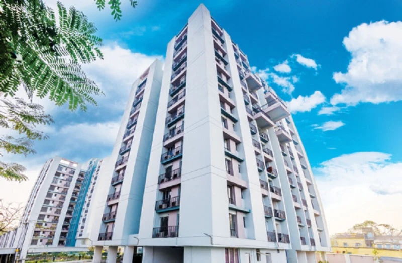 2 BHK Apartment for Sale in Merlin Legacy, Tangra, Kolkata