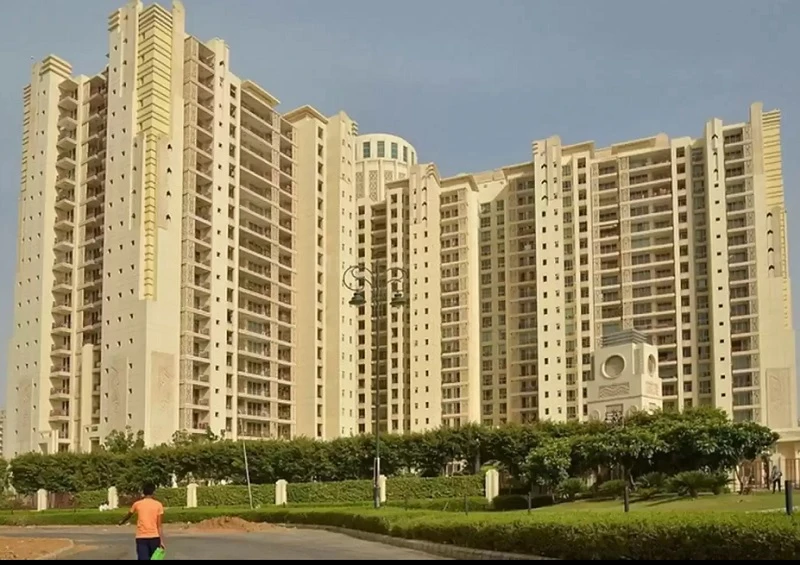 4 BHK Apartment for Sale in DLF Summit, Gurgaon Sector 54, Gurgaon