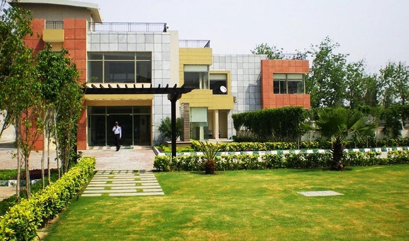 Apartment for Sale in Eldeco Personal Floors, Sector 19 Sonipat, Sonipat