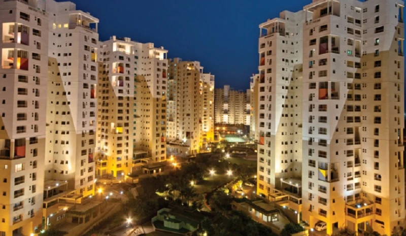 4 BHK Apartment for Sale in Ambuja Upohar The Condoville, EM Bypass, Kolkata