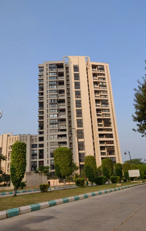 Apartment for Sale in Jaypee Greens Crescent Court , Jaypee Greens, Greater Noida
