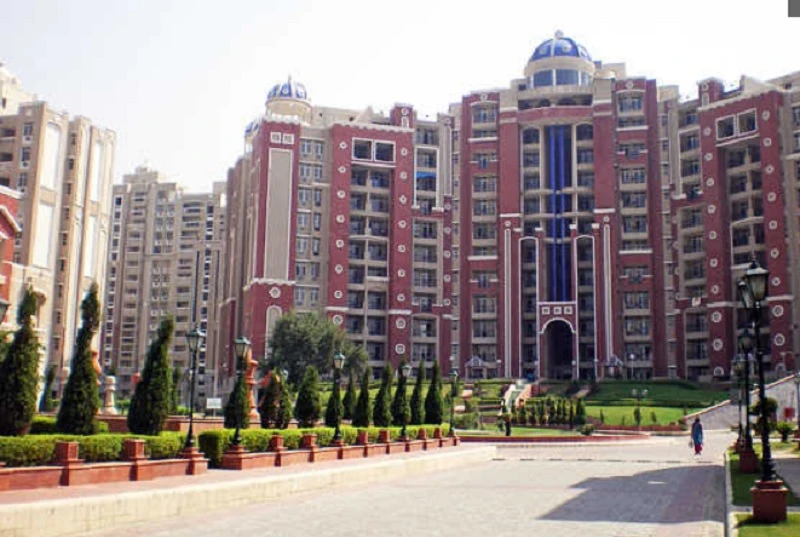 3 BHK Apartment for Sale in Eldeco The Castle, Sector PI I and II, Greater Noida