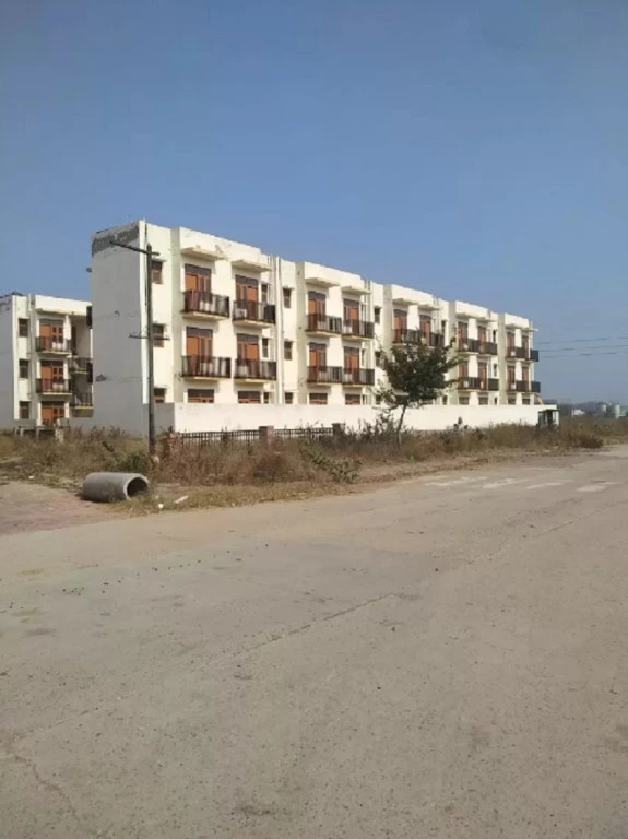 4 BHK Apartment for Sale in Raheja Aranya Independent Floors, Sector 11, Gurgaon