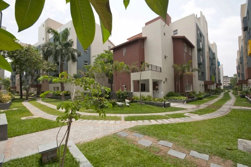 4 BHK Apartment for Sale in Ambuja Neotia Ujaas The Condoville, Lake Town  , Kolkata