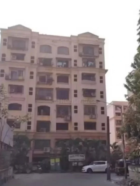 1 BHK Apartment for Sale in RNA NG Oakland Park, Andheri West   , Mumbai