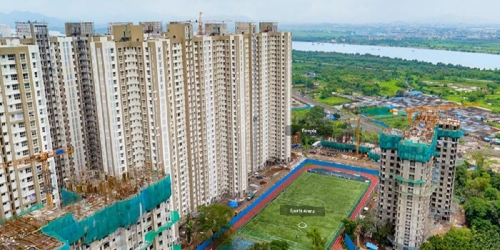 Apartment for Sale in Lodha Amara Tower 44, Kolshet, Thane