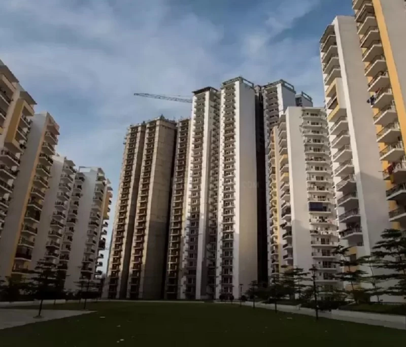 3 BHK Apartment for Sale in Panchsheel Pinnacle, Sector 16B Greater Noida, Greater Noida