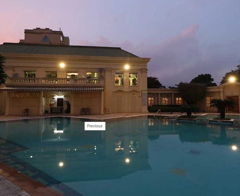4 BHK Apartment for Sale in DLF Floors Phase 2, Sector 25, Gurgaon