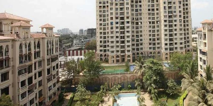 4 BHK Apartment for Sale in Mahindra Eminente, Goregaon West   , Mumbai