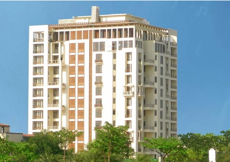 4 BHK Apartment for Sale in Jaypee Green Earth Court , Swarn Nagri, Greater Noida