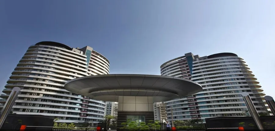 Apartment for Sale in Omaxe Twin Towers, Sector 50 Noida, Noida