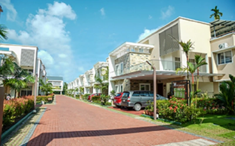 Independent House/Villa for Sale in ABAD Springfield, Aluva, Kochi