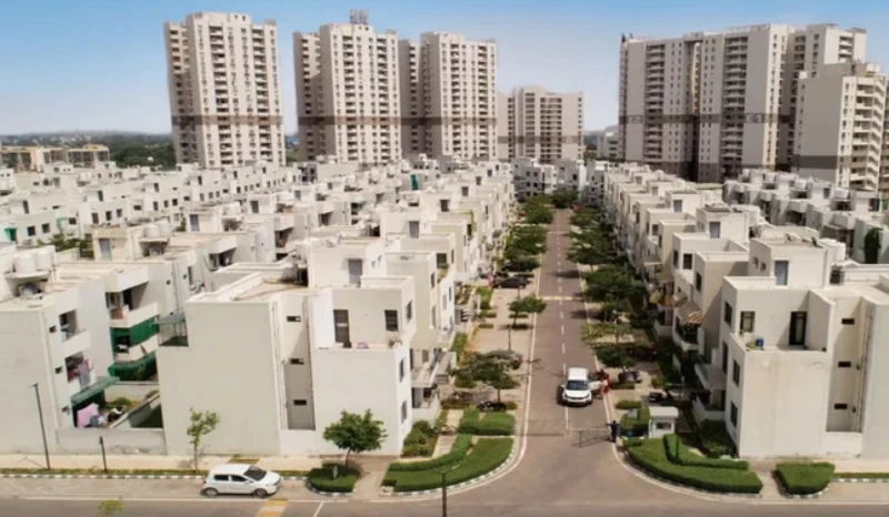 3 BHK Independent House/Villa for Sale in Vatika INXT Floors, Gurgaon Sector 82, Gurgaon