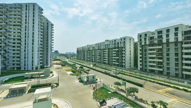 Apartment for Sale in Vatika City Homes, Gurgaon Sector 83, Gurgaon
