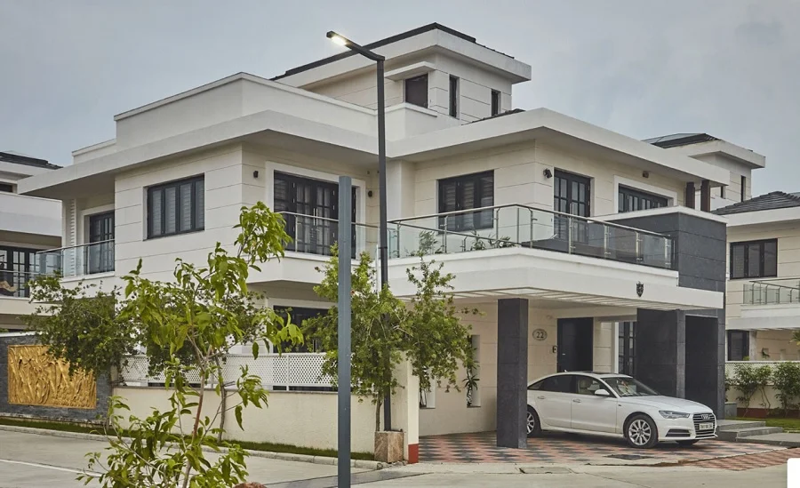 4.5 BHK Independent House/Villa for Sale in Prestige Silver Springs, Panaiyur, Chennai